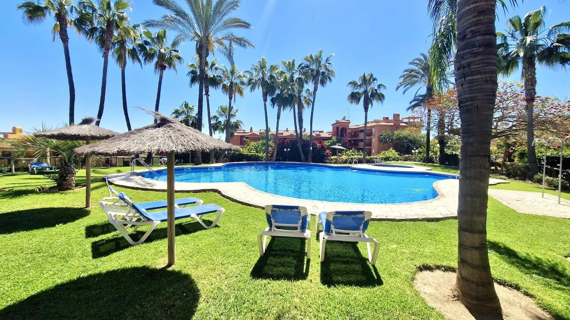 Daire Sr Reserva De Marbella 2Bdr With Private Garden